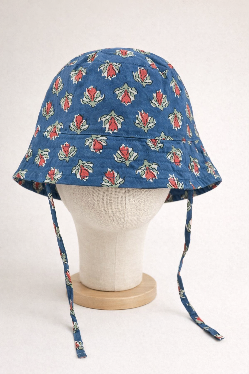 Blue Bucket hat - Reversible